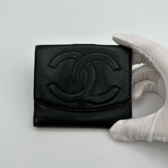 Chanel Caviar Leather CC Wallet - Picture 1 of 12